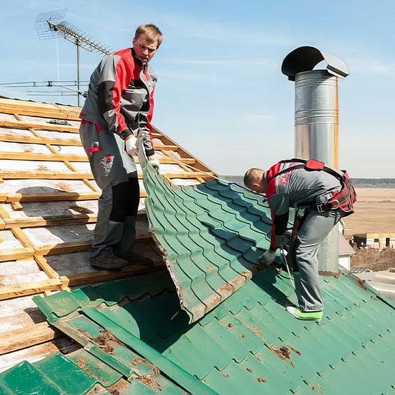 Демонтаж кровли и крыши в Удомле и Тверской области